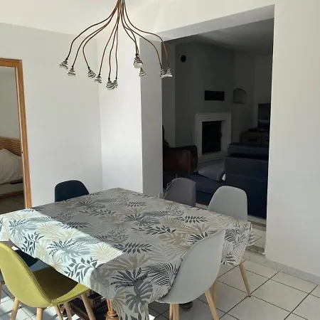 Charming In Ferienhaus Agde